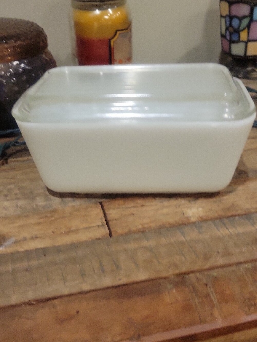 Vintage #0502 Pyrex Early American Refrigerator Dish with Brown Kitchen Motif - Picture 5 of 12